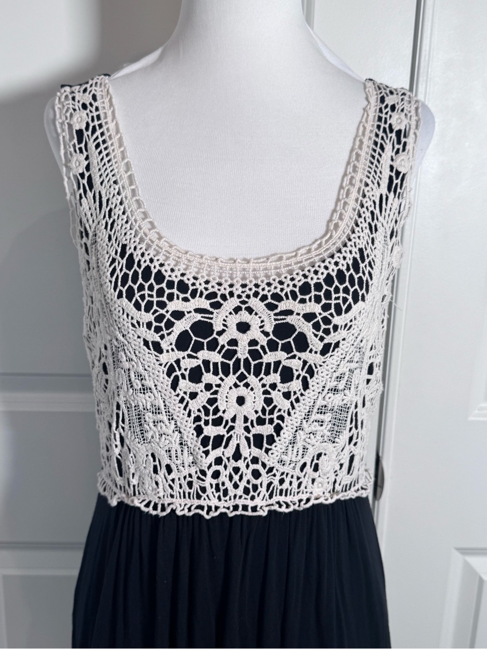 Soma Crochet Lace Maxi Dress M Black Ivory Boho Resort Beach Pockets Stretch - Picture 2 of 9